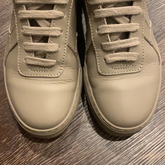 💖✨Clearance🌟Axel Arigato Low Top Platform Tan Sneakers - Picture 10 of 12